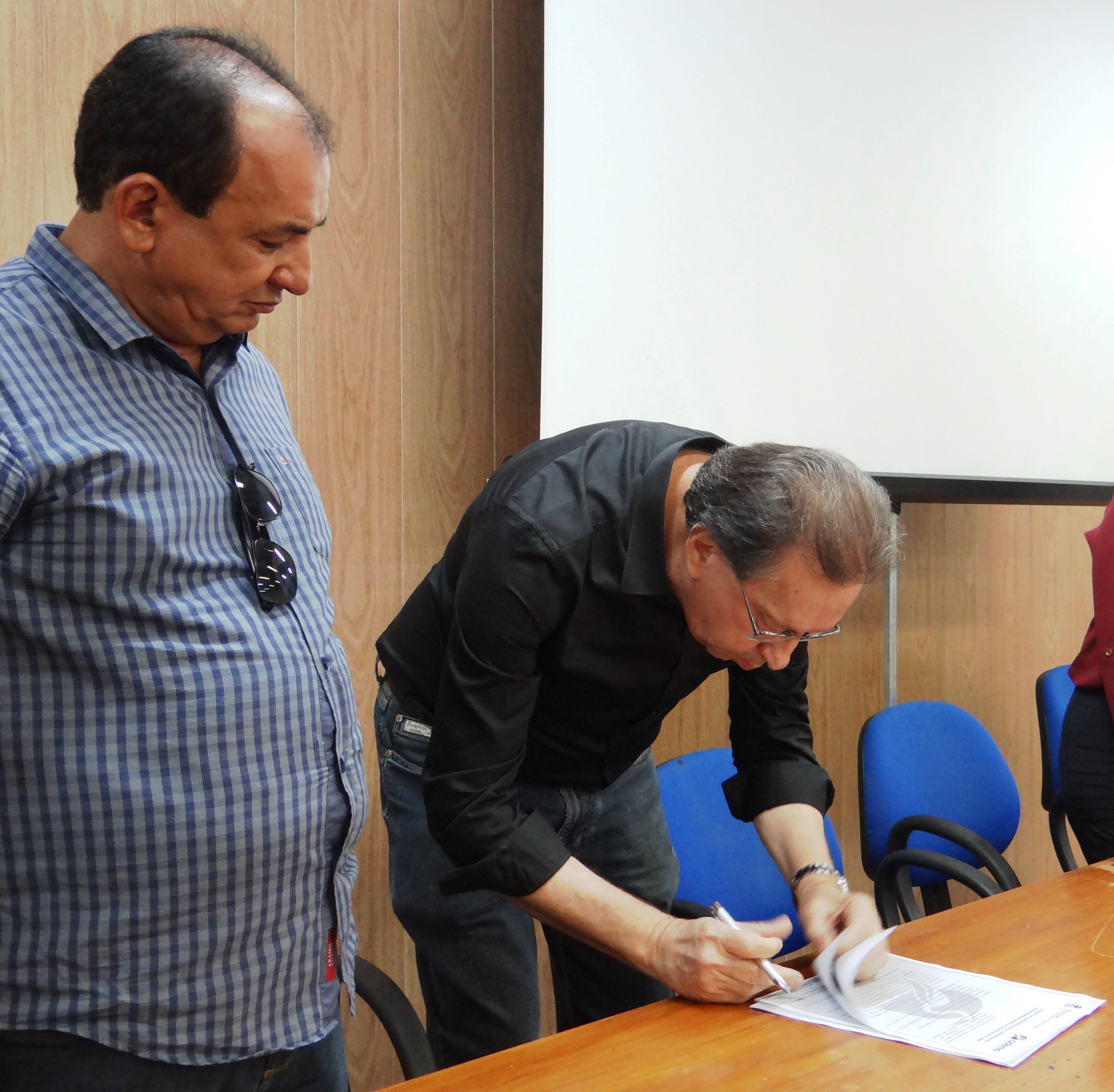 Adema e Lagarto assinam termo de cooperação técnica para realização de Licenciamento Municipal Simplificado