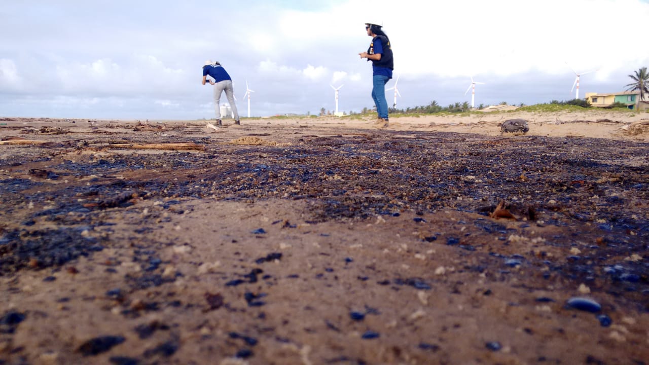 Equipe técnica da Adema conclui serviços emergenciais na Praia de Jatobá e em Divina Pastora
